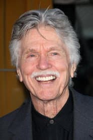 Foto de Tom Skerritt